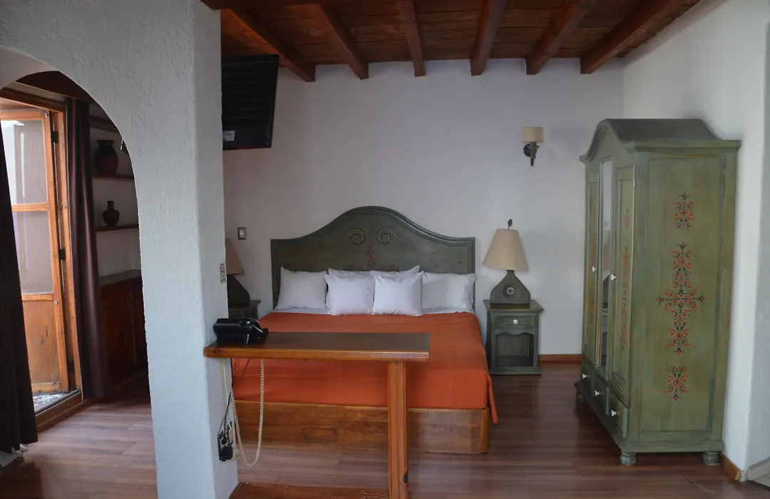 Meson De La Merced Hotel Boutique Patio & Spa-1